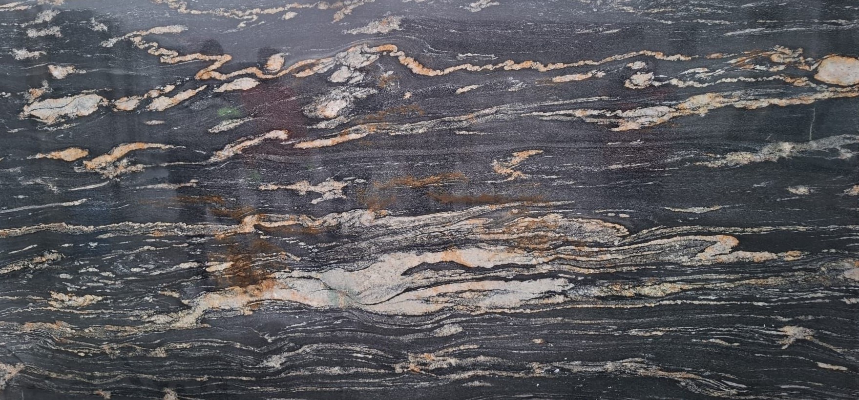 Granit Titanium Gold 2 CM Lustruit